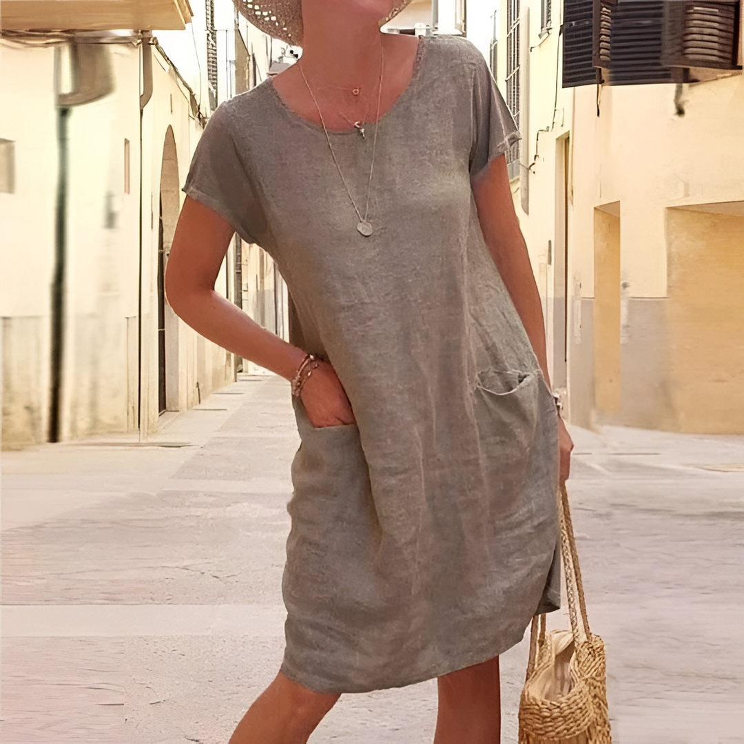 Emilia | Short-Sleeve Midi Dress with Round Neck, Oversized Fit and Front Pockets