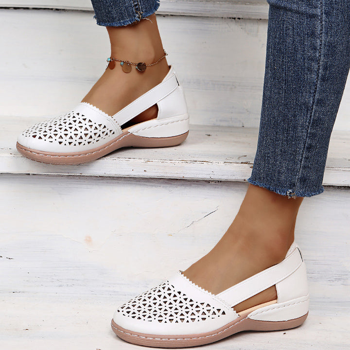 Helen | Closed Toe Slingback Flat Sandal