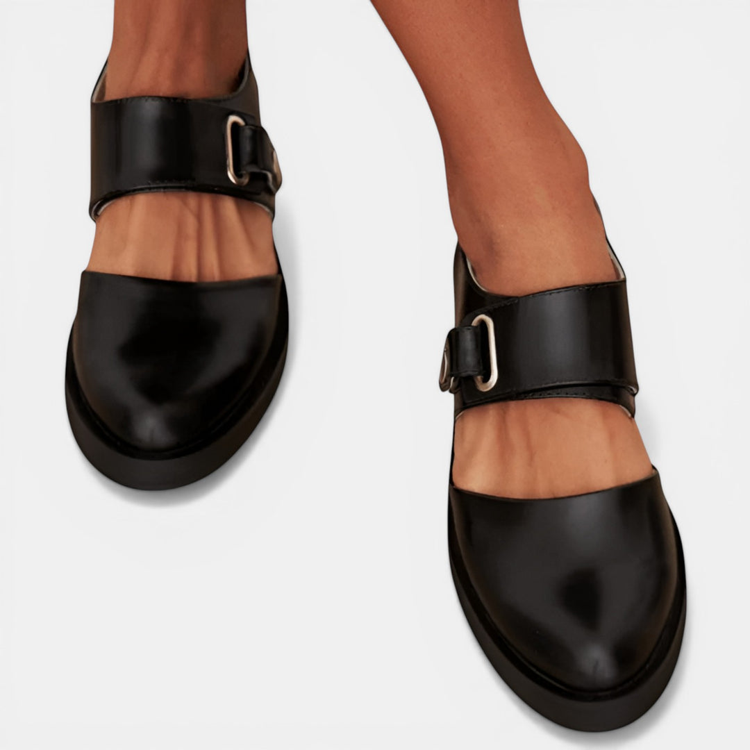 Joanne | Mary Jane Buckle Strap Flat
