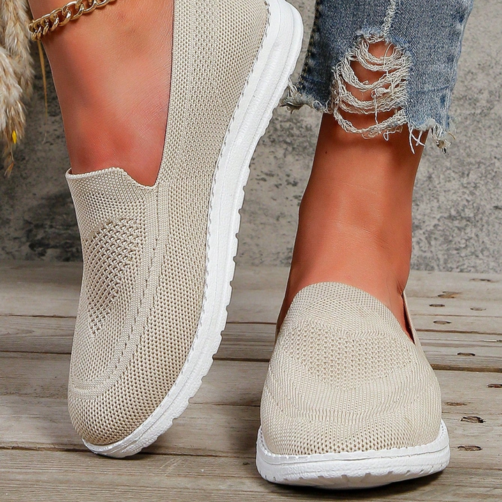 Victoria | Slip-On Everyday Sneaker