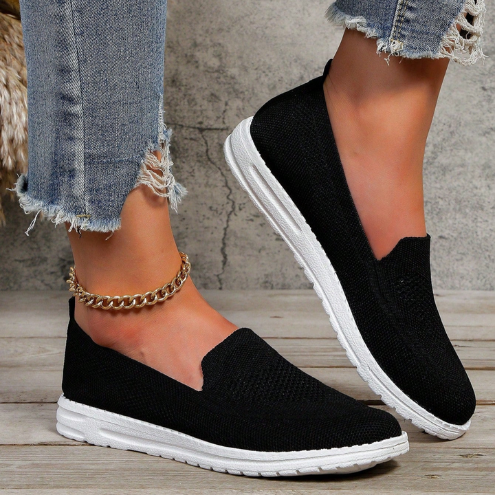 Victoria | Slip-On Everyday Sneaker
