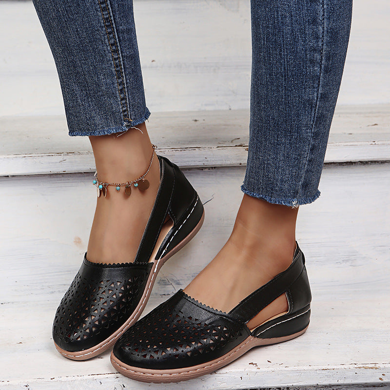 Helen | Closed Toe Slingback Flat Sandal