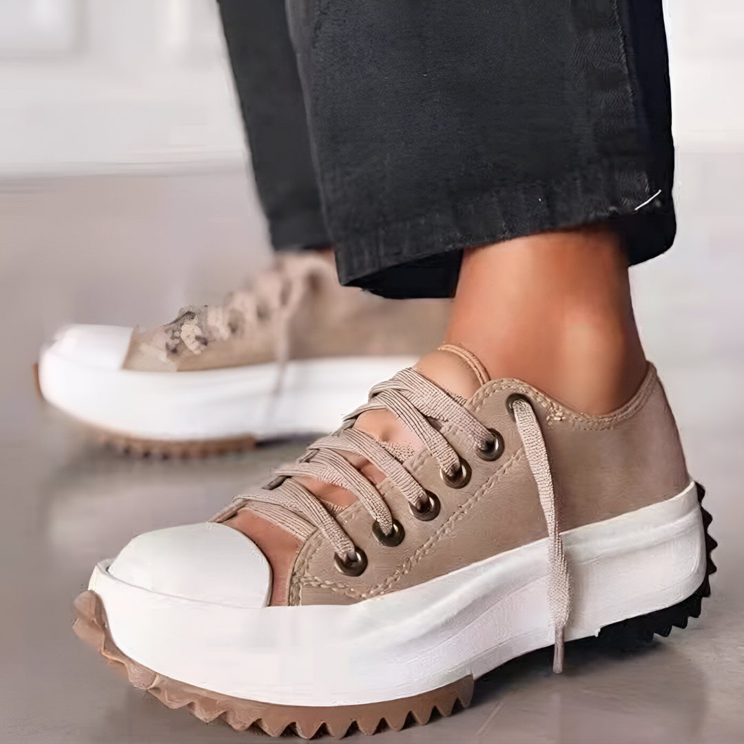 Barbara | Chunky Platform Lace-Up Sneaker