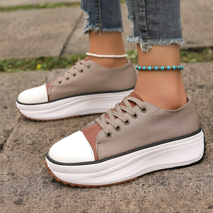 Barbara | Chunky Platform Lace-Up Sneaker