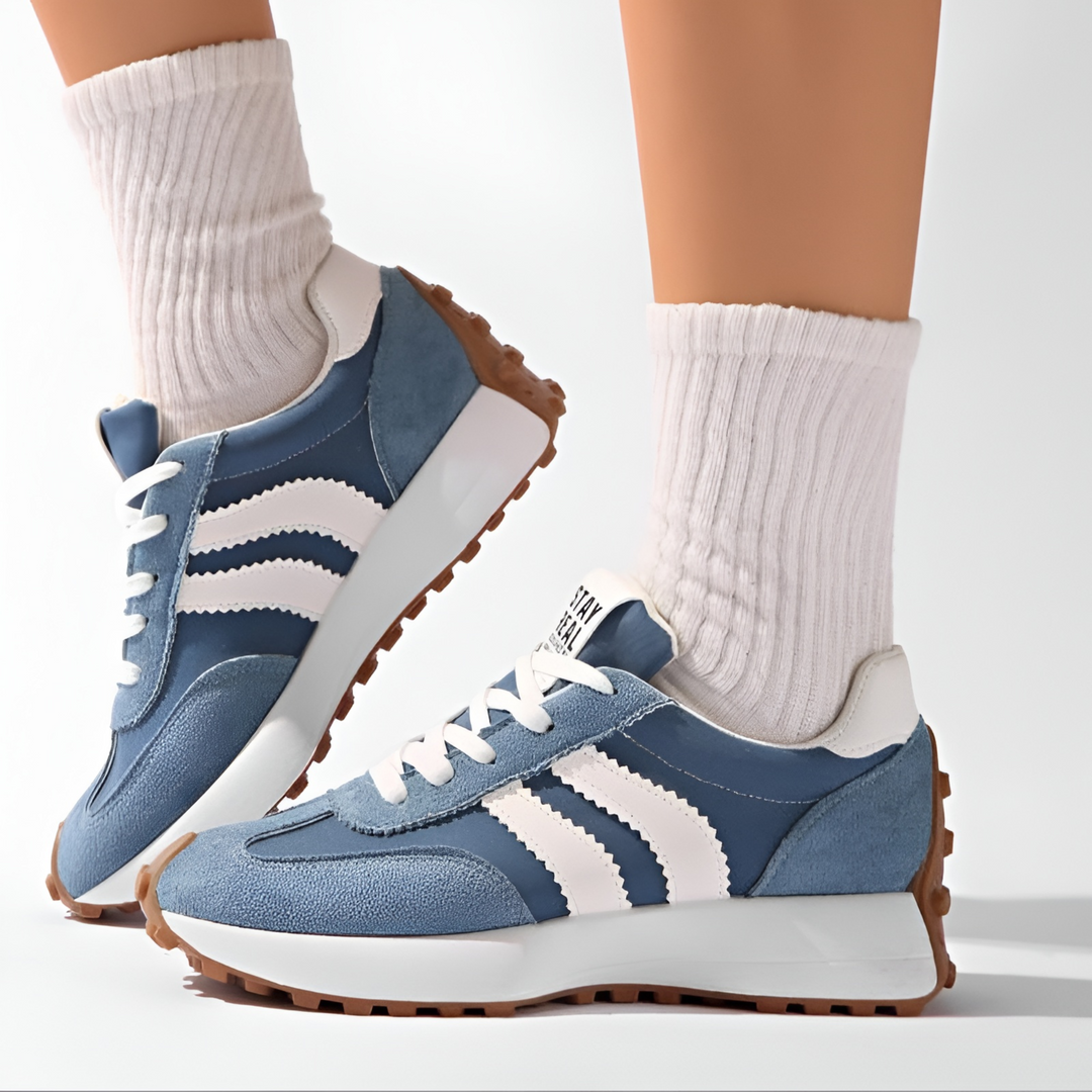 Patsy | Retro Lace-Up Platform Sneaker