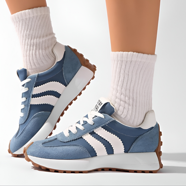 Patsy | Retro Lace-Up Platform Sneaker
