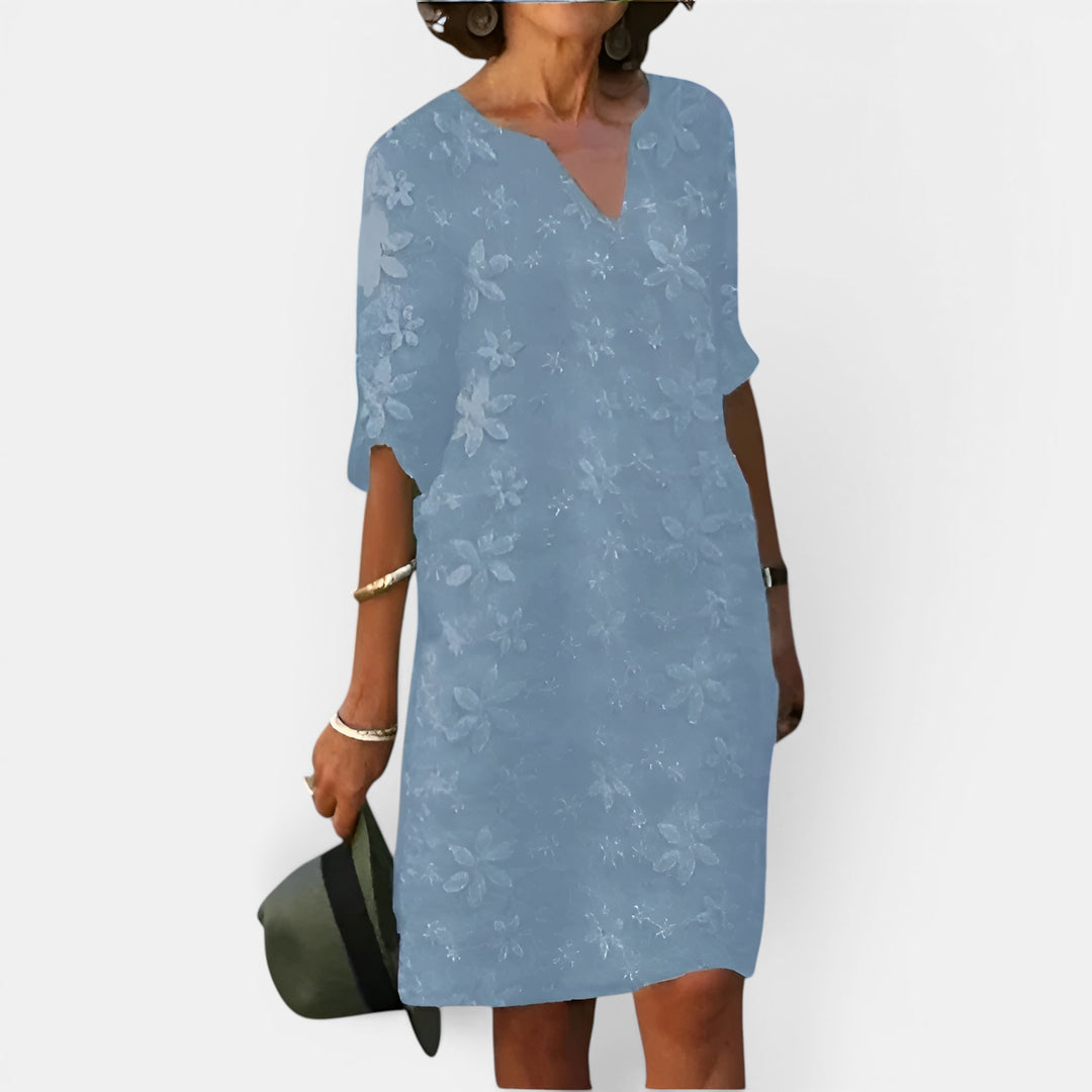 Amber | Floral Knee-Length Shift Dress