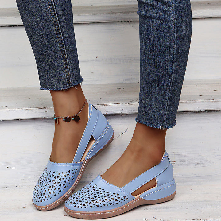 Helen | Closed Toe Slingback Flat Sandal