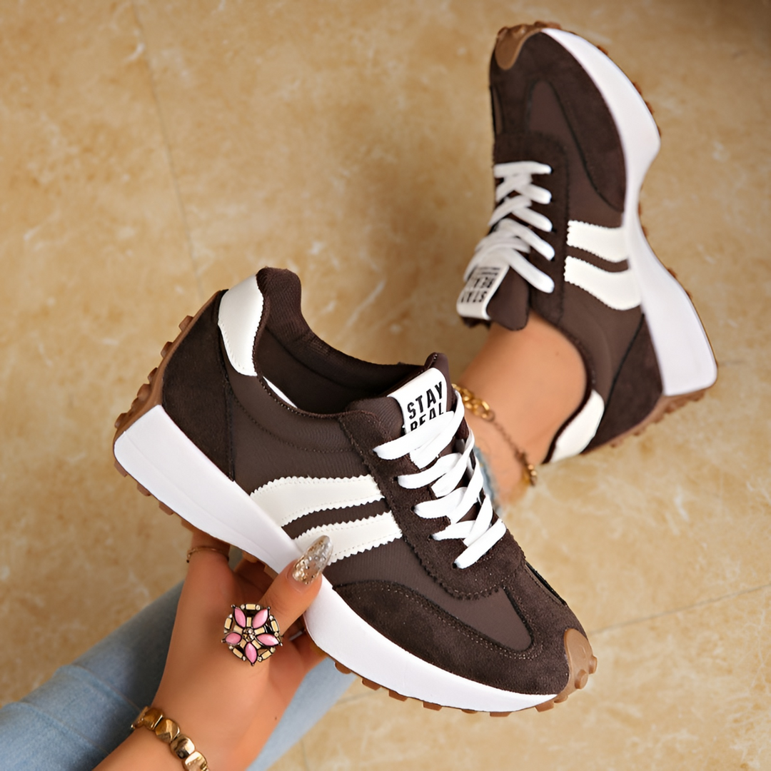 Patsy | Retro Lace-Up Platform Sneaker