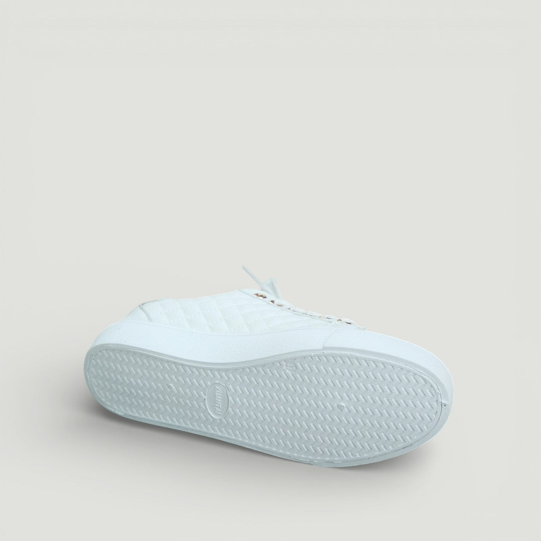 Susan | Quilted Lace-Up Sneaker