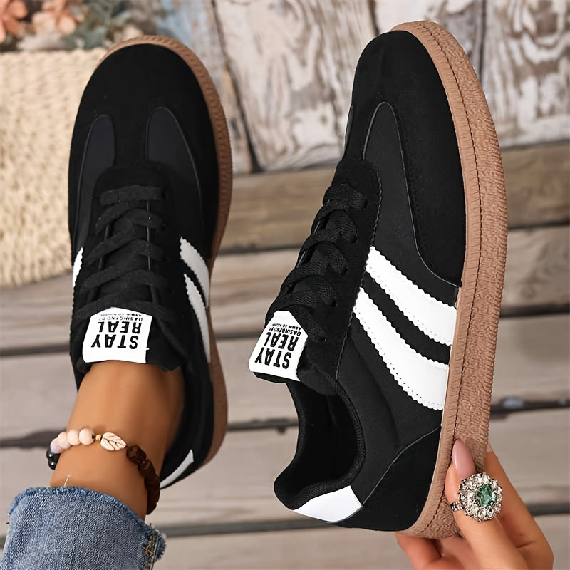 Greta | Lace-Up Low-Top Sneaker with Side Stripe Detail
