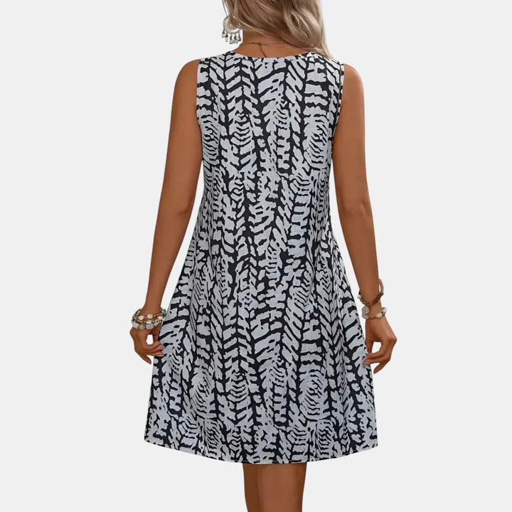 Evelyn | Sleeveless A-Line Midi Dress