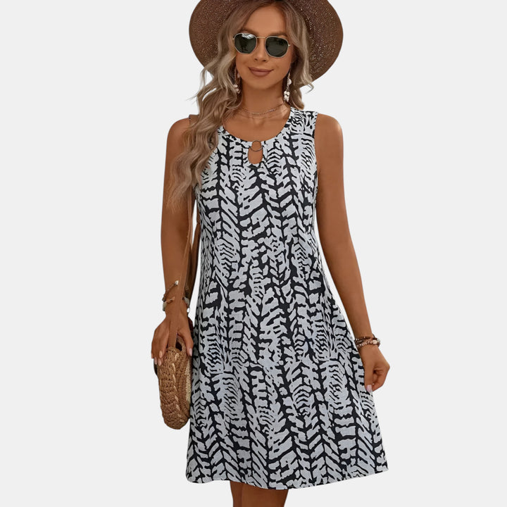 Evelyn | Sleeveless A-Line Midi Dress