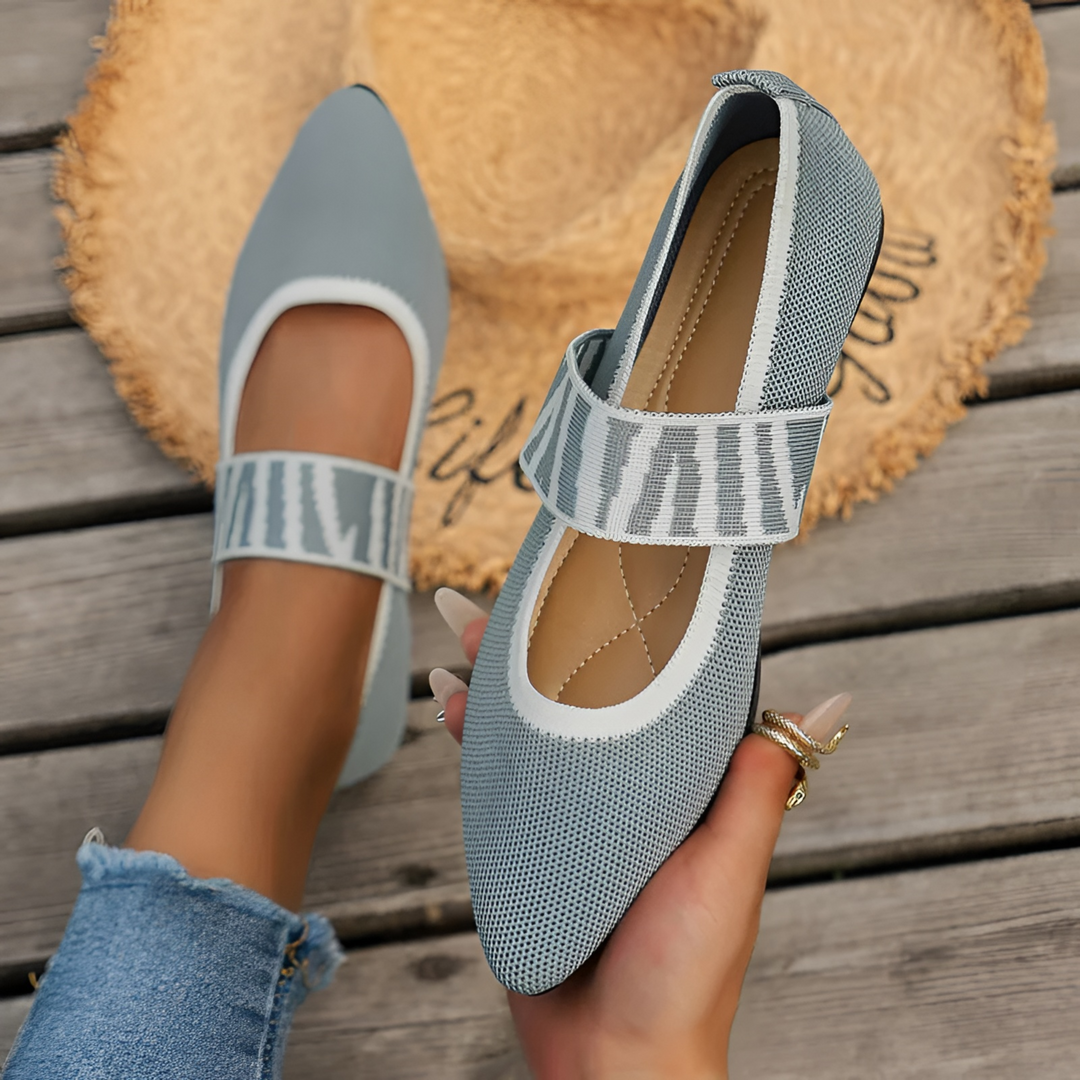Cordelia | Pointed-Toe Mary Jane Flat