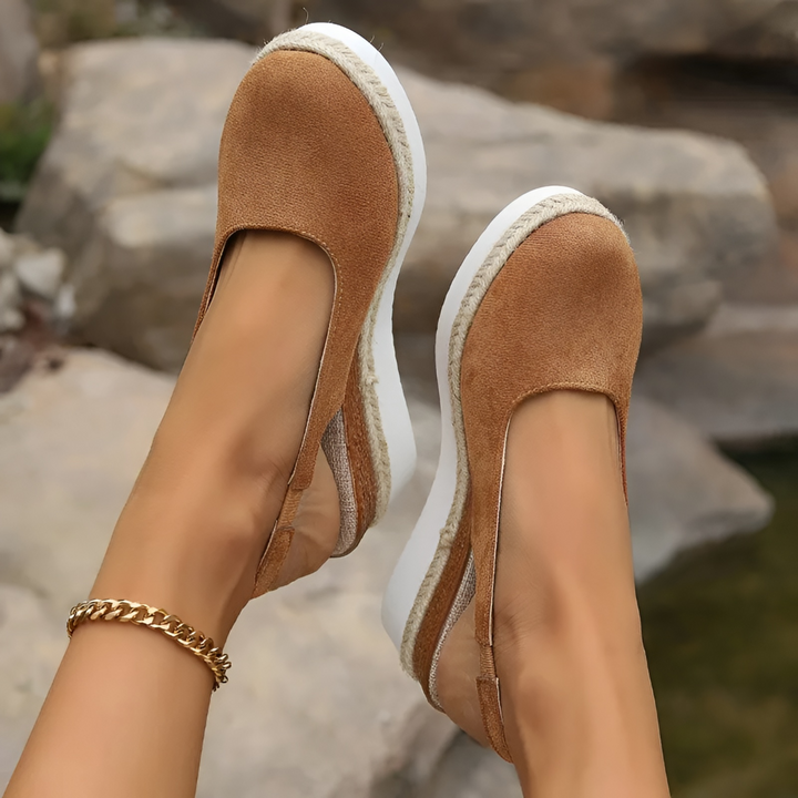Adelaide | Closed-Toe Slingback Wedge Sandal