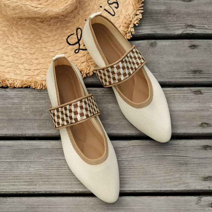 Cordelia | Pointed-Toe Mary Jane Flat