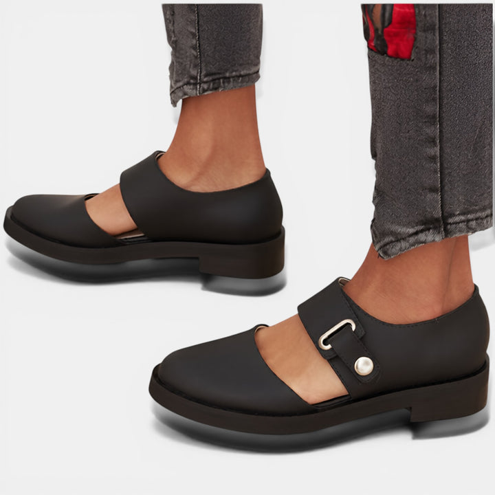 Joanne | Mary Jane Buckle Strap Flat