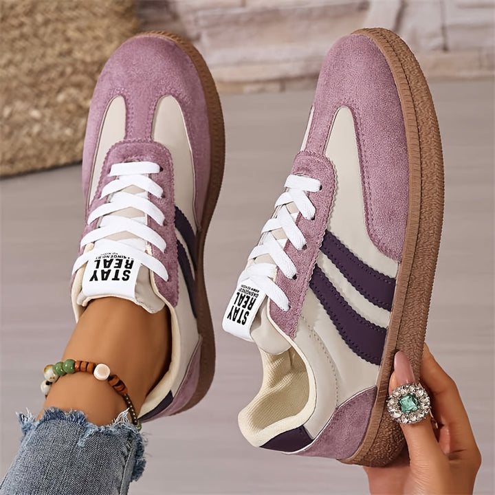 Greta | Lace-Up Low-Top Sneaker with Side Stripe Detail