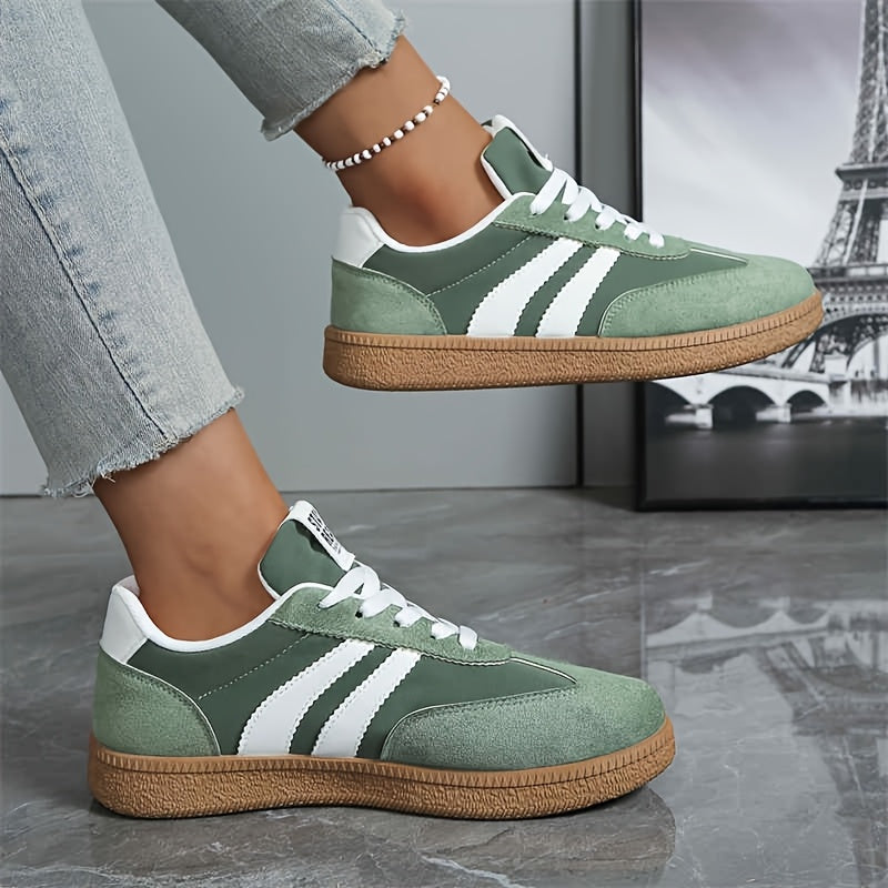 Greta | Lace-Up Low-Top Sneaker with Side Stripe Detail