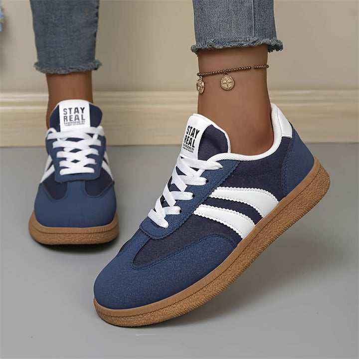 Greta | Lace-Up Low-Top Sneaker with Side Stripe Detail