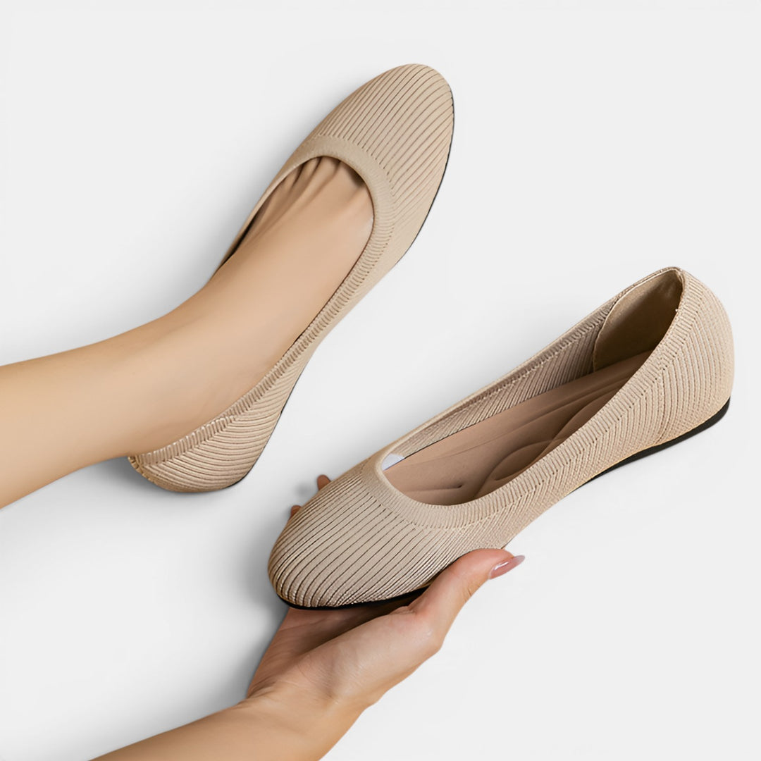 Linda | Pointed Toe Ballet Flat with Clean Minimal Upper and Slip-On Entry