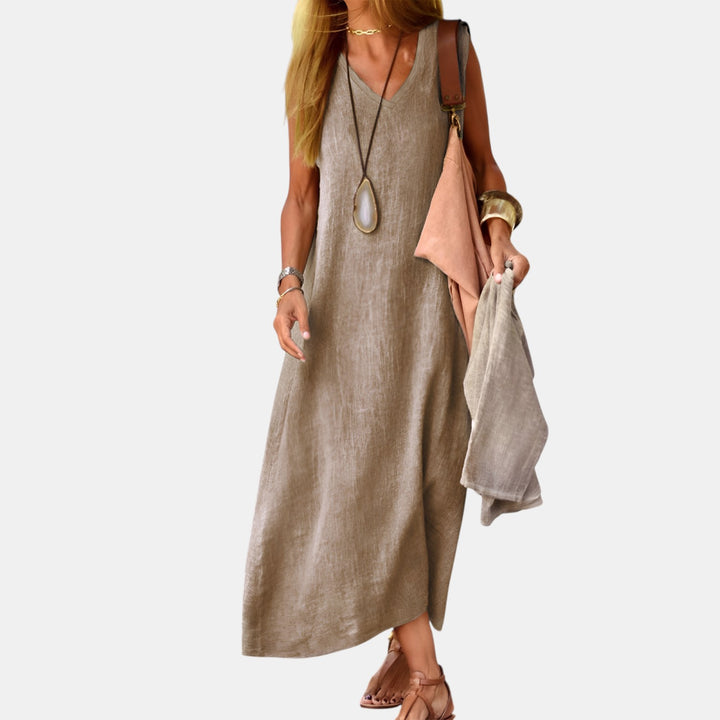 Marlene | Sleeveless Maxi Dress with V-Neck