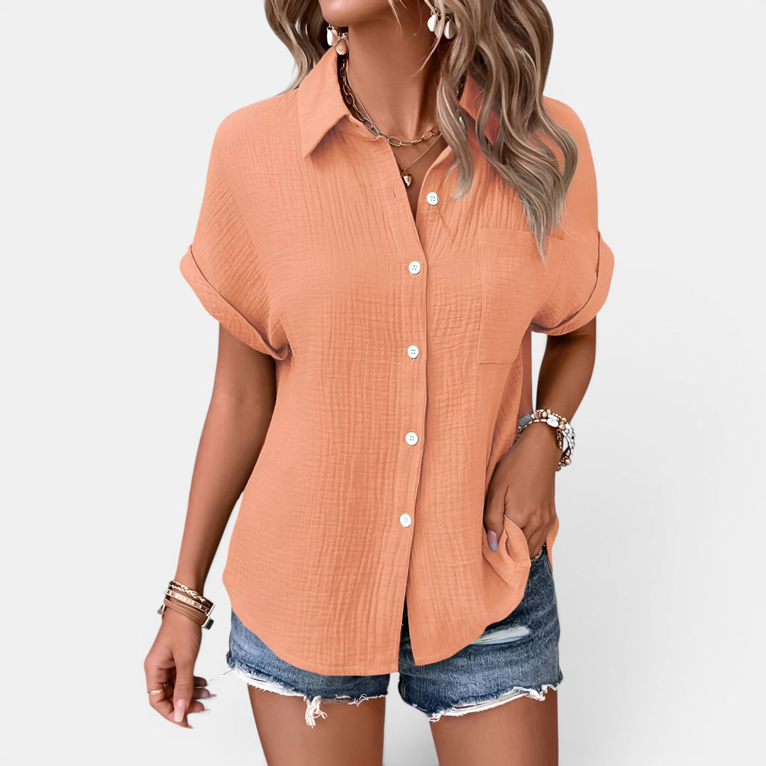 Eleanora | Short Sleeve Textured Button-Front Shirt