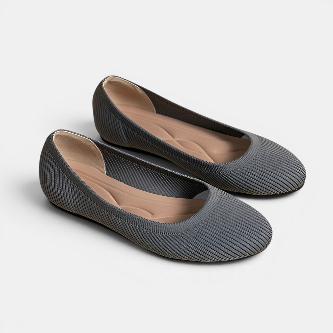 Linda | Pointed Toe Ballet Flat with Clean Minimal Upper and Slip-On Entry