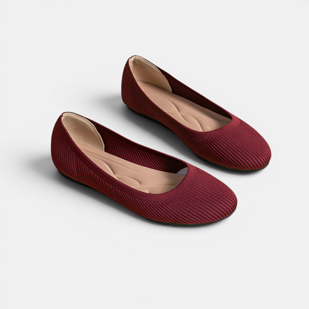 Linda | Pointed Toe Ballet Flat with Clean Minimal Upper and Slip-On Entry