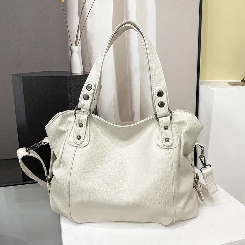 Patricia | Large Shoulder Tote Bag